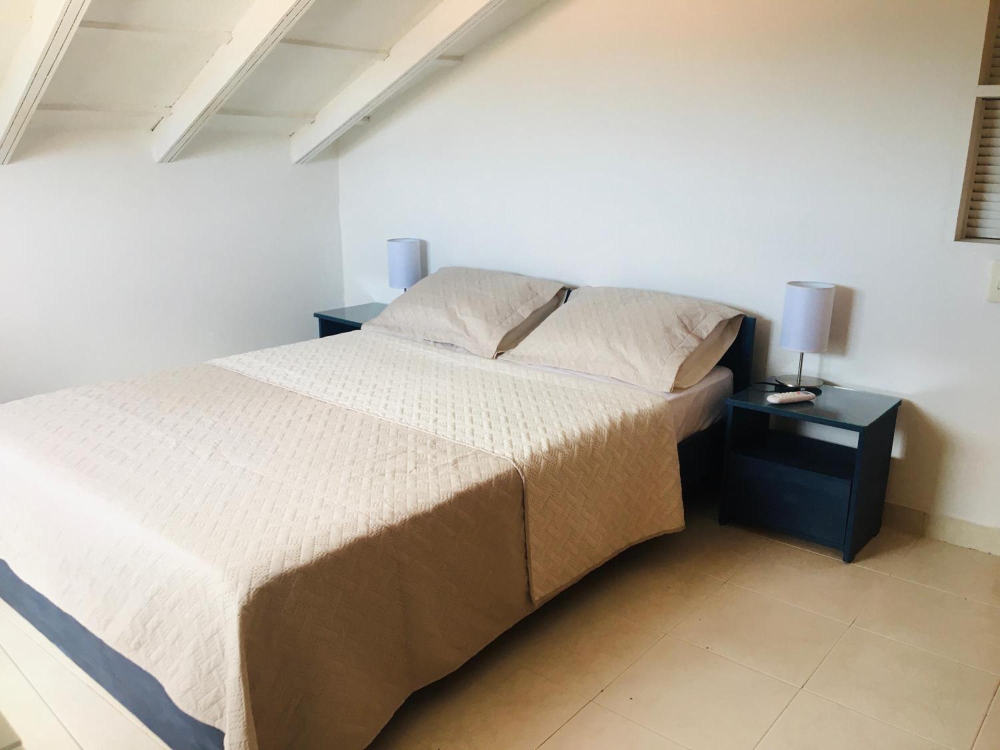 Apartamento - Stunning Location In Walled *